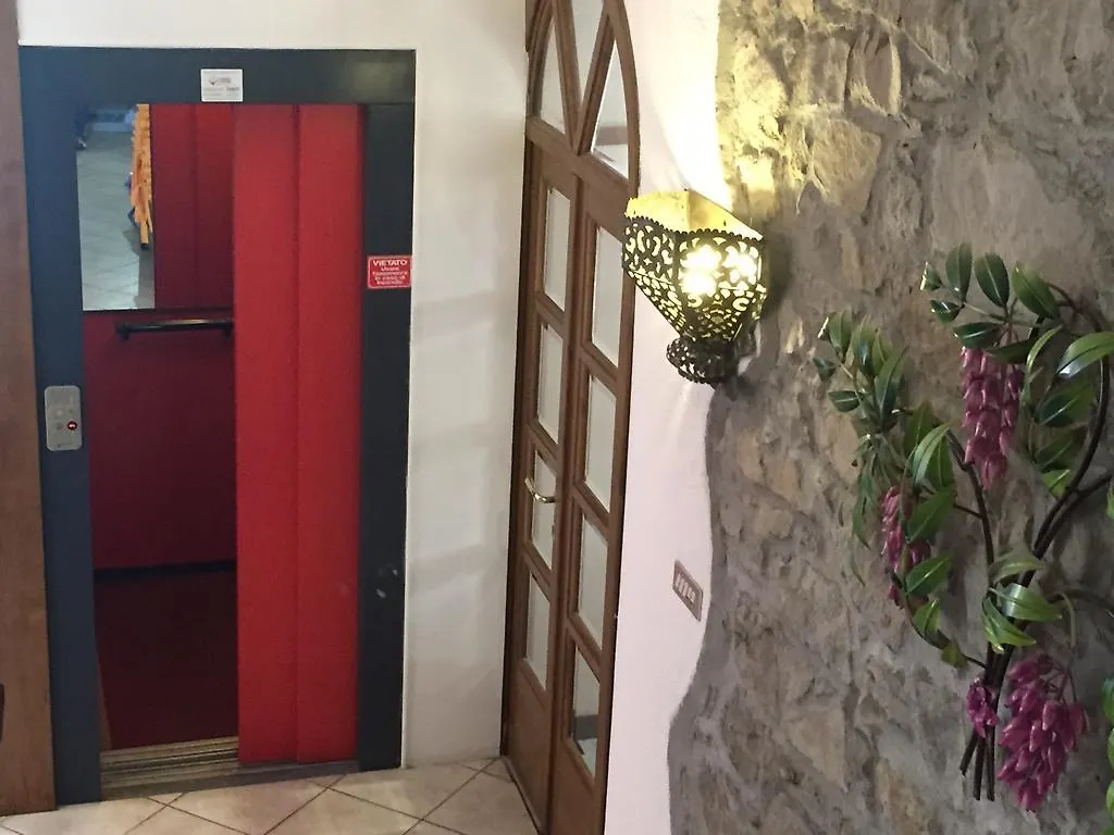 Albergo Elisa Comano