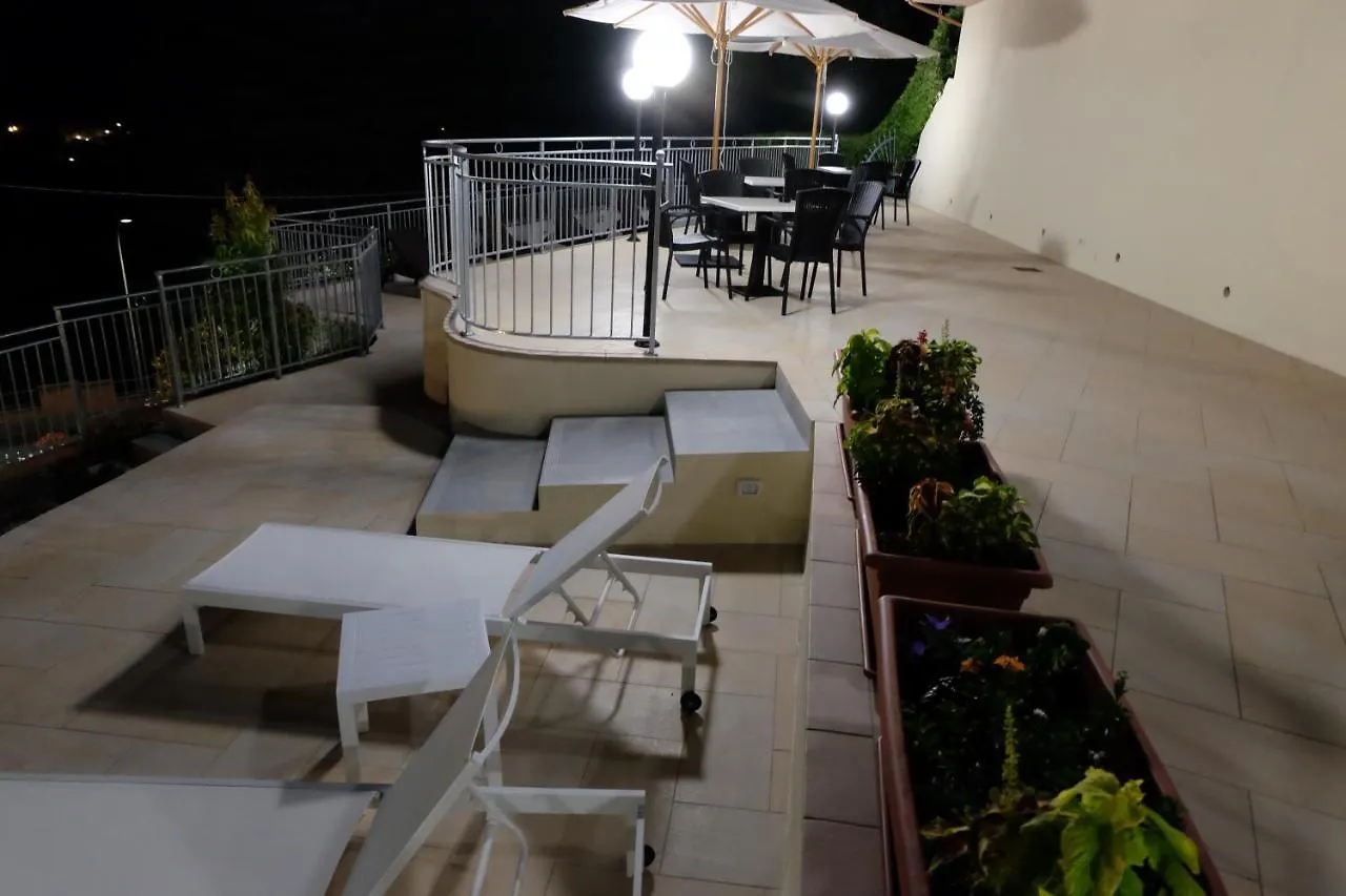 Albergo Elisa Comano  Hotel